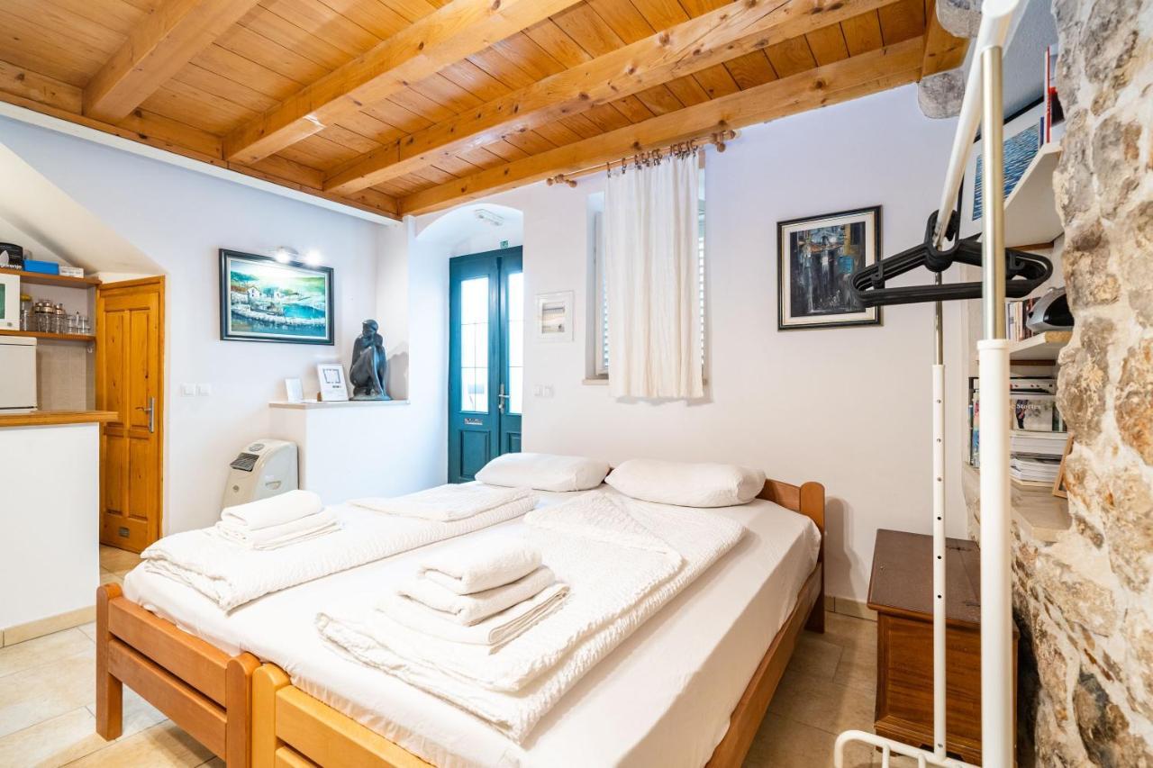 Studio Apartment Pupa Дубровник Екстериор снимка